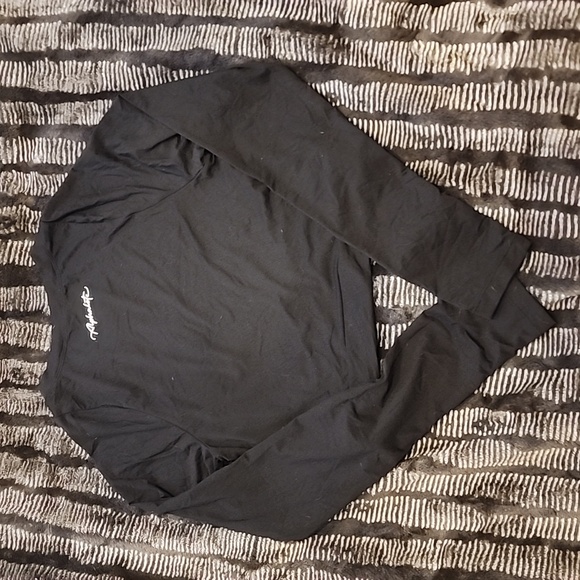 Alphalete Ultra Soft Crop Long Sleeve - Picture 2 of 2